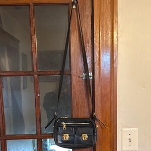 Marc Jacob’s “Cammie” Crossbody Bag with Gold Hardware EXCELLENT CONDITI…